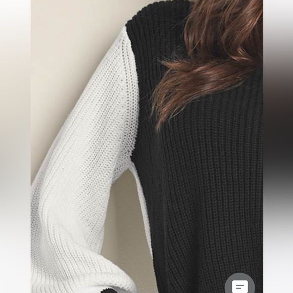 Twist V Back Sweater - Picture 4 of 4